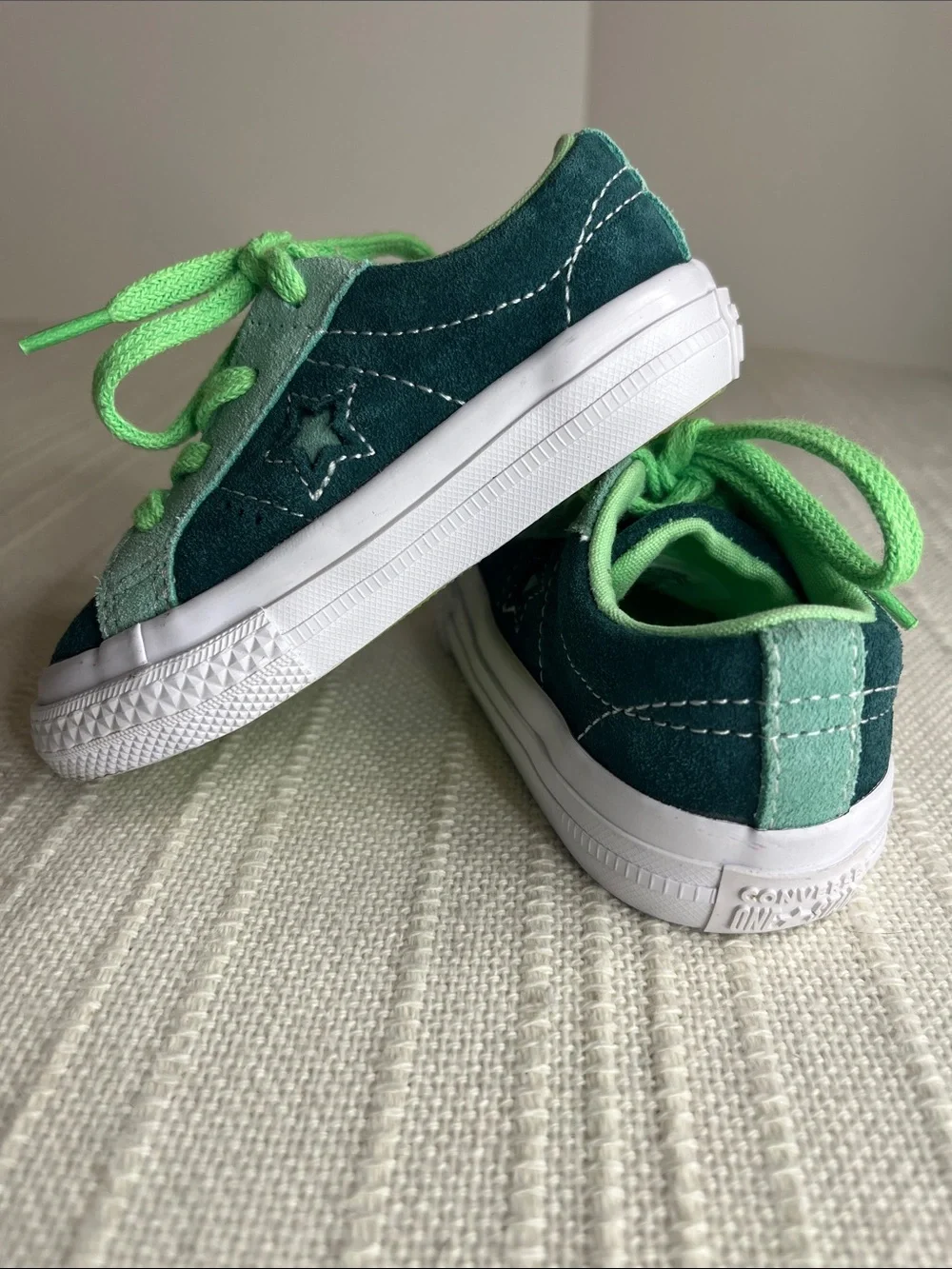 Converse All Stars US 5 baby, Mint Green suede Sneakers w cut-out star detail